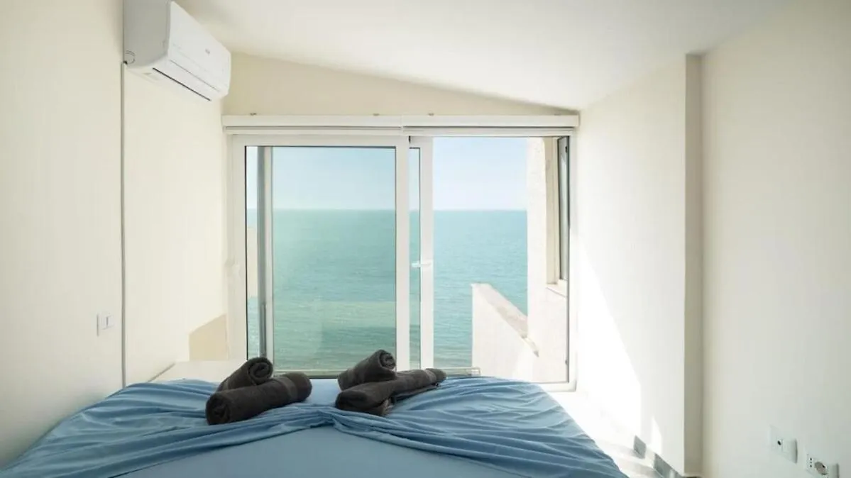 Apartmán Exclusive Seafront Duplex With Jacuzzi Durrës