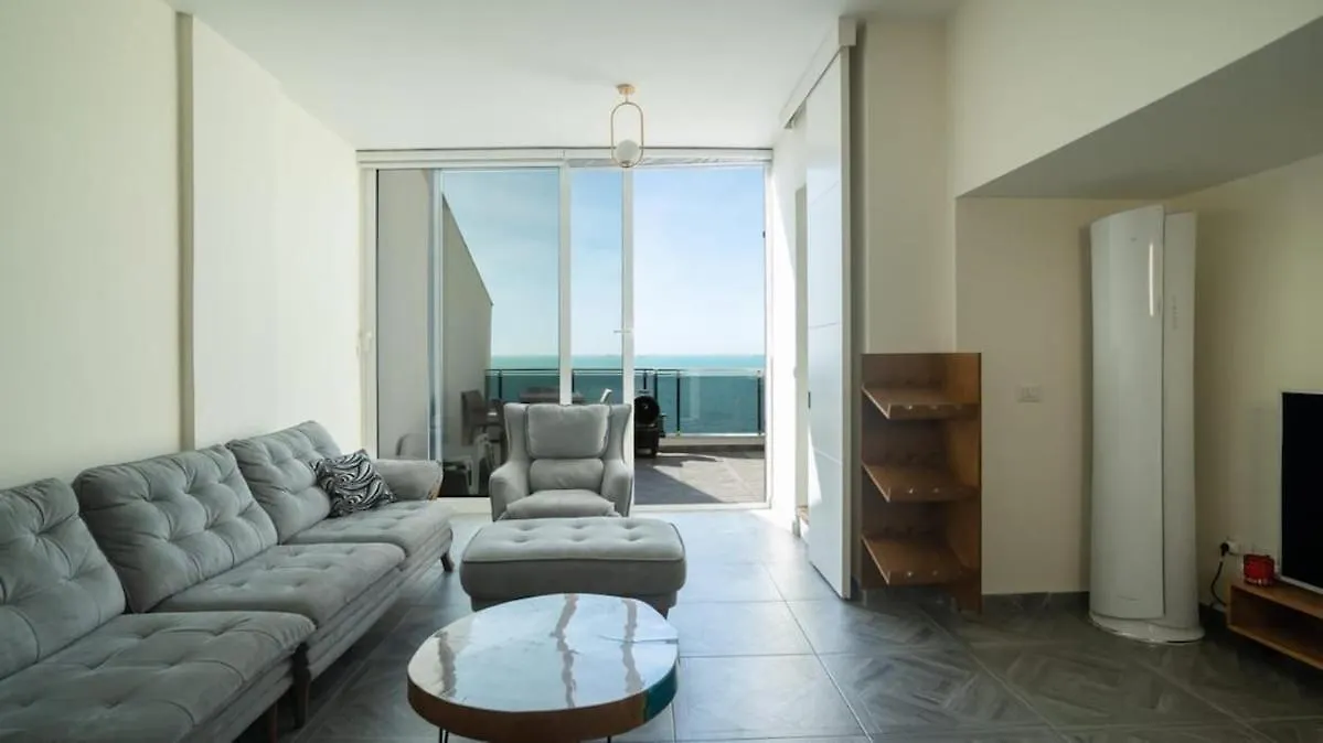 Apartmán Exclusive Seafront Duplex With Jacuzzi Durrës