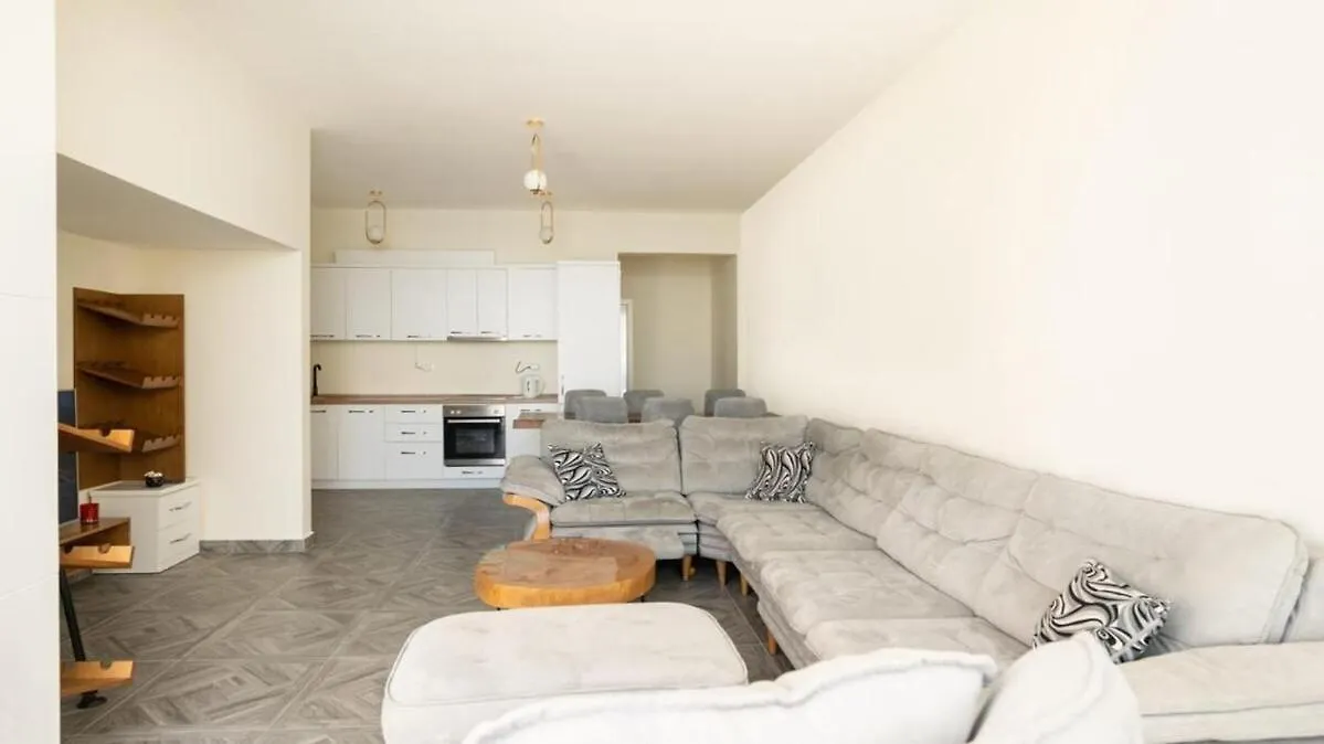 Apartmán Exclusive Seafront Duplex With Jacuzzi Durrës