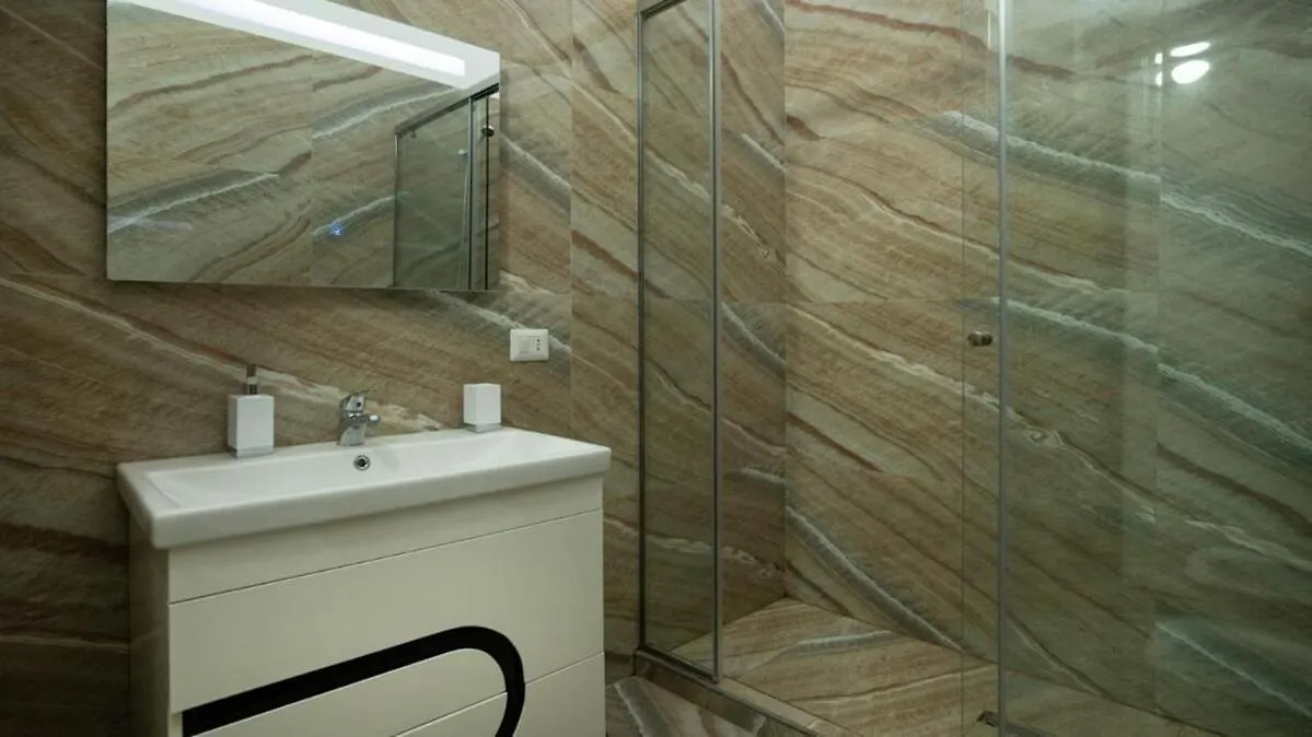 Apartmán Exclusive Seafront Duplex With Jacuzzi Durrës
