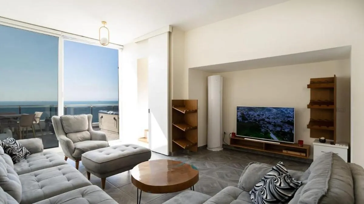 Apartmán Exclusive Seafront Duplex With Jacuzzi Durrës Albánie